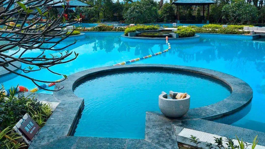 【"中国十大温泉"之一】678元起入住中山温泉宾馆高级/商务/亲水房三