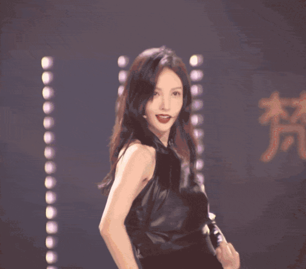 出道似整容!天庭饱满地阁方圆的金晨,原来12年前和现在判若两人