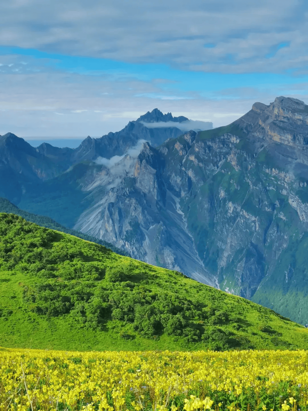 嘉祥九顶山风景区图片图片