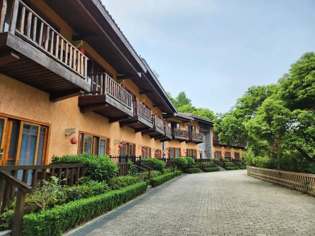 除了a级景区罗浮山周边这些精品景点和美丽乡村也不容错过~玄碧湖玄