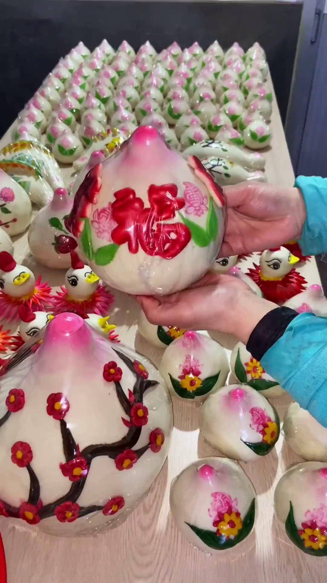 寿桃全部完工.胶东花饽饽 莱州面塑 亲手制作