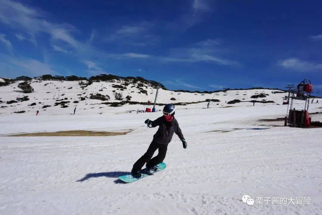 吉舒石顶山滑雪图片