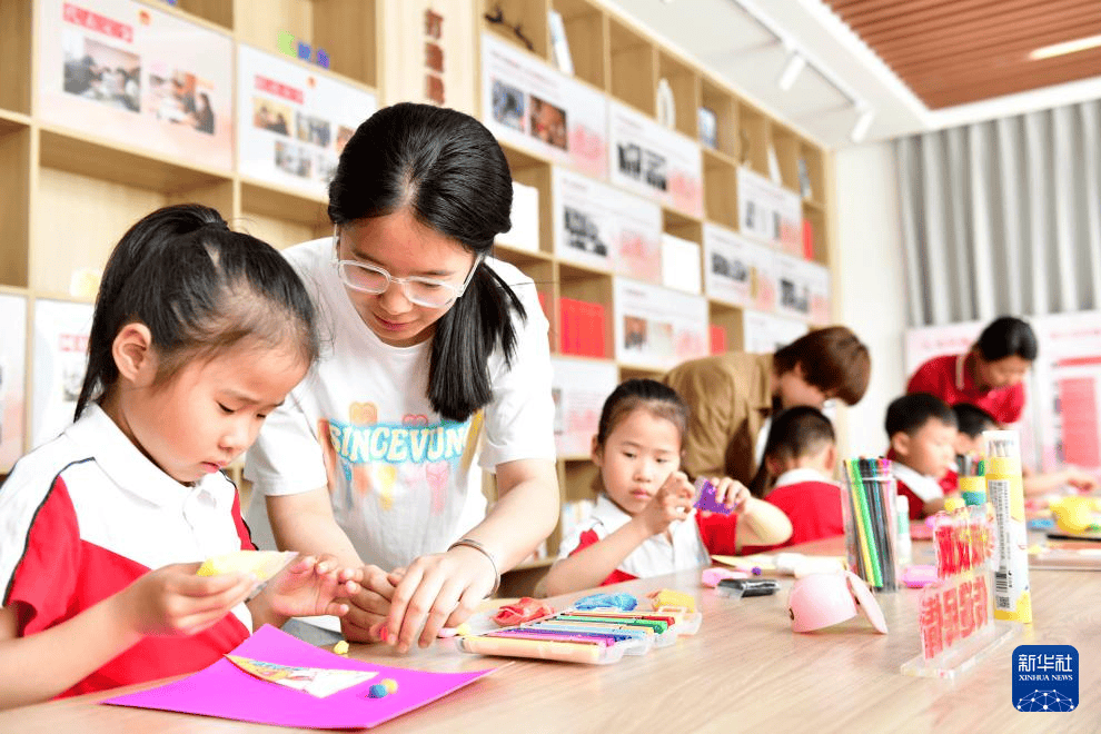 中国民族宗教网 :香港正版资料免费开放时间-城市：一座两百万人口的东北城市，容不下网约车？  第4张