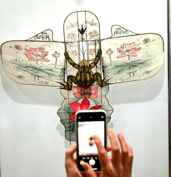 北京新京报区域政务总监齐超表示:"来到潍坊寒亭,我参观了杨家埠大观