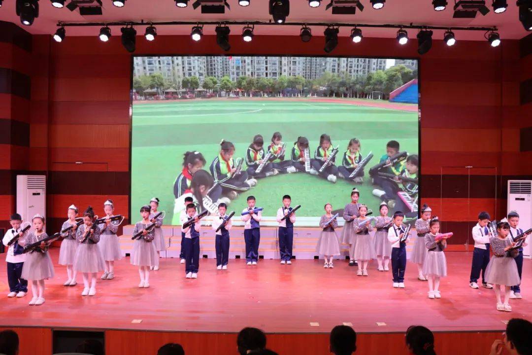 5月25日上午,2024年南昌县"新时代好少年"先进事迹发布活动在芳草学校