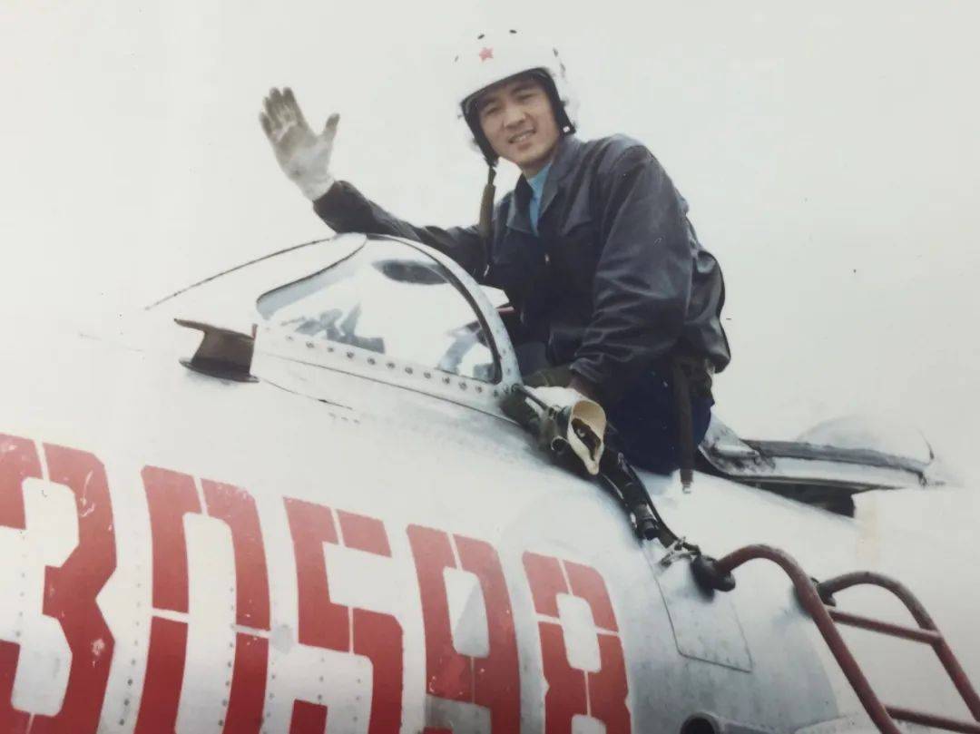 43年,28000小时,国航机长李北光荣退休