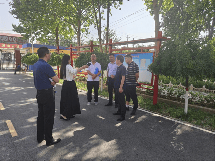 5月20日,柏乡县应急管理局带领柏乡镇中学师生参观河北省地震局科技