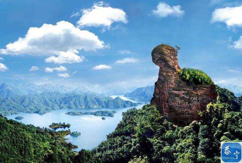 泰宁拥有世界自然遗产,世界地质公园,国家5a级旅游景区等众多国内外