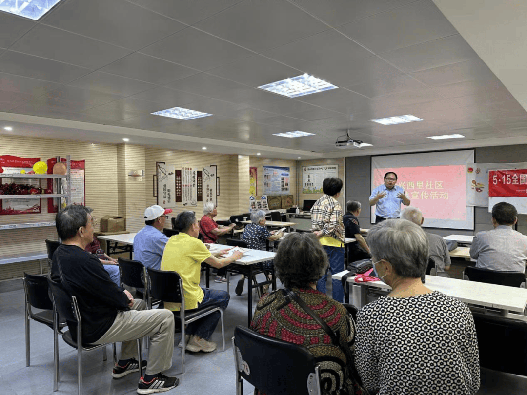 挂甲寺街开展各具特色民法典系列宣传活动