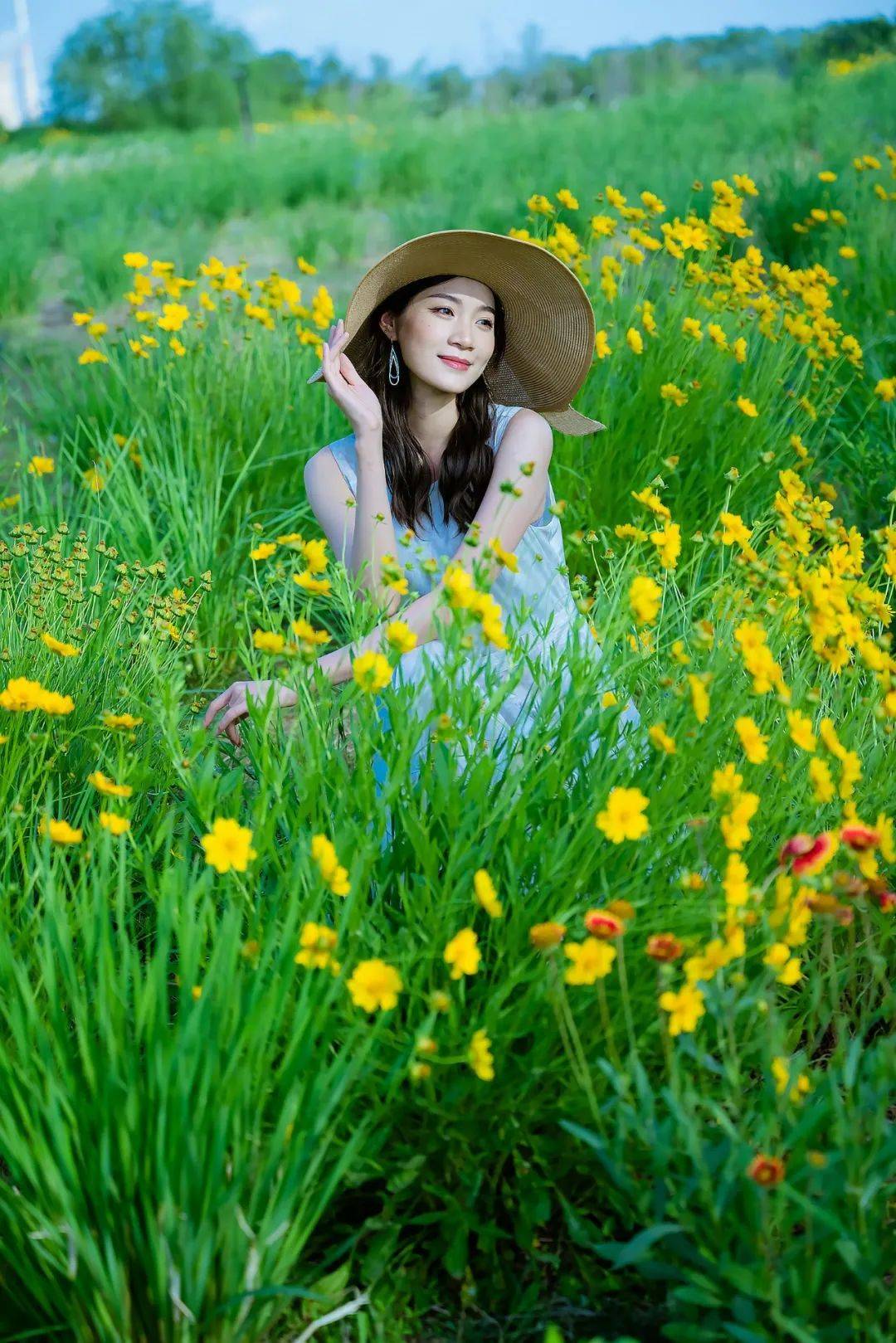 风景美女图片花草图片