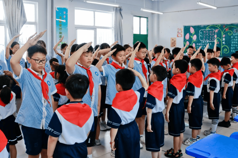 灵璧县实验小学入队仪式灵璧县向阳中心学校灵璧实验学校灵璧县实验