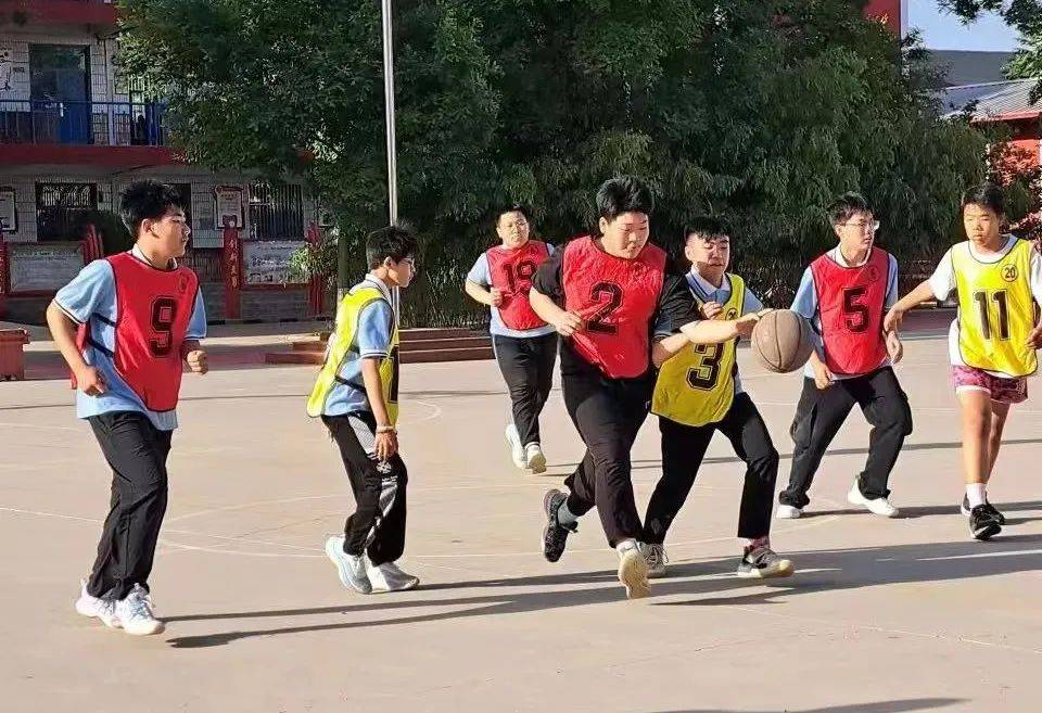 彰显青春风采,书写青春篇章丨栾城区窦妪镇第二中学第三届校园篮球