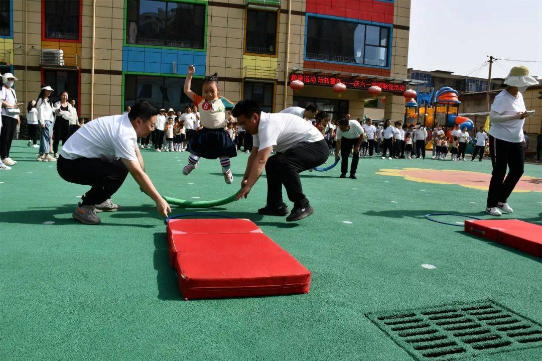 sports旋风接力赛sports好玩的滑溜布sports超级跑酷sports奔跑的脚步