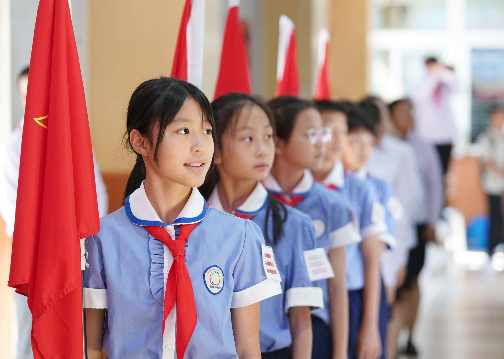 红领巾爱祖国,各族少先队员齐聚北京迎"六一"_民族_活动_小学