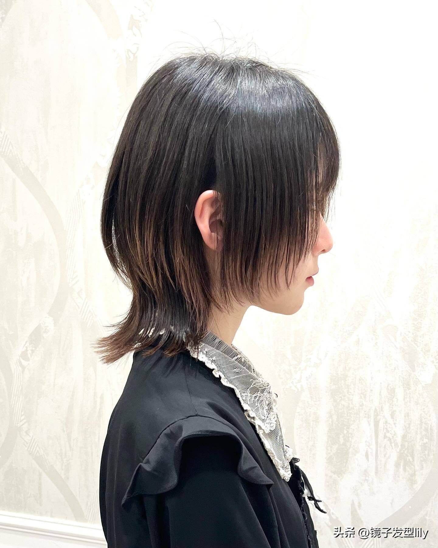 最火狼尾女士短发个性新潮流引领回头率新高度