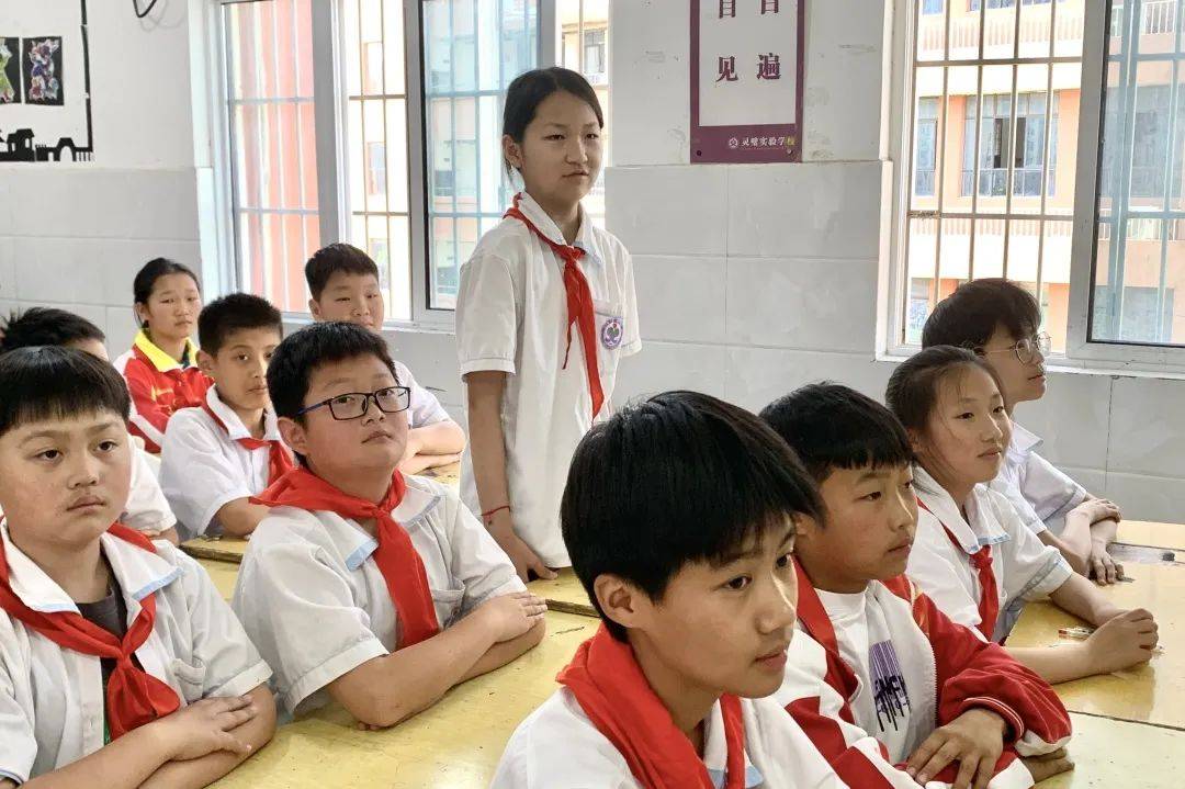 灵璧实验学校灵璧县实验小学团县委组织"红领巾巡讲团"走进学校开展