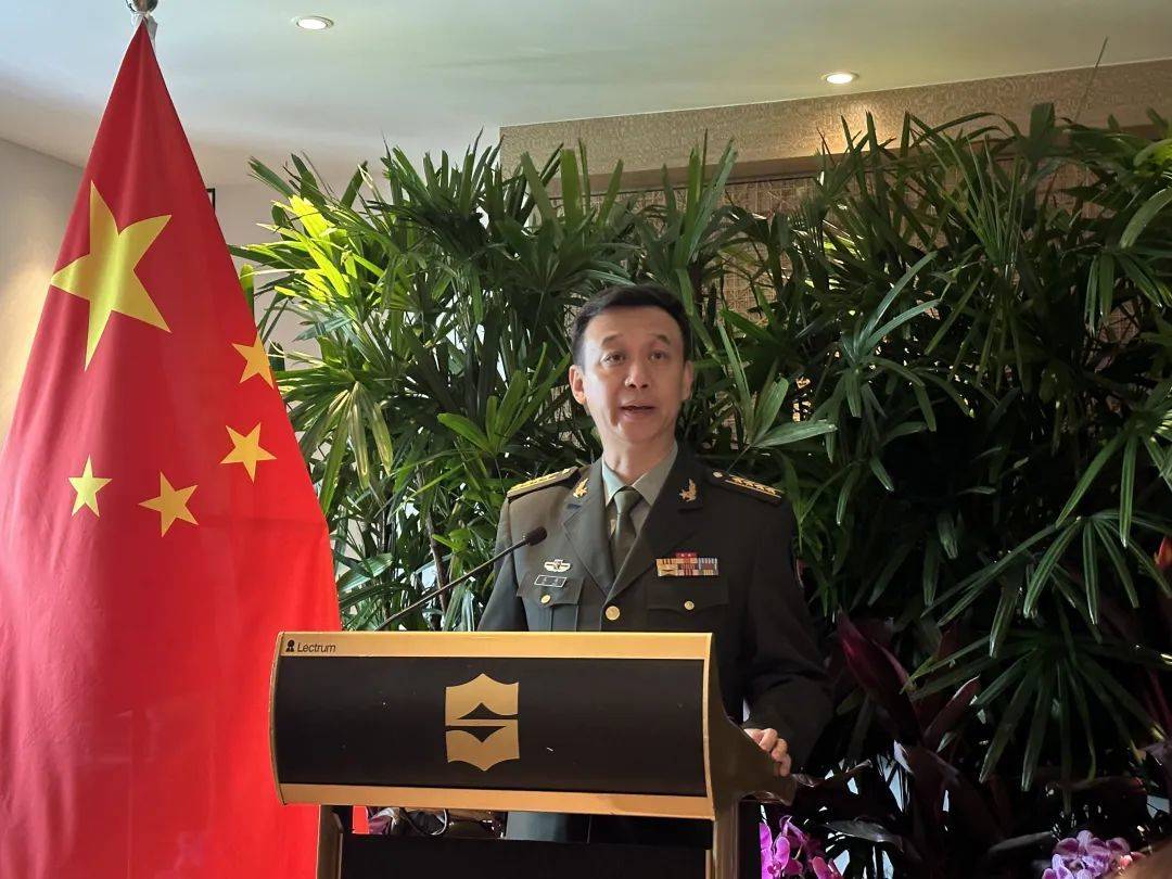 中美两国防长会晤结束后,中国国防部新闻发言人吴谦召开新闻发布会