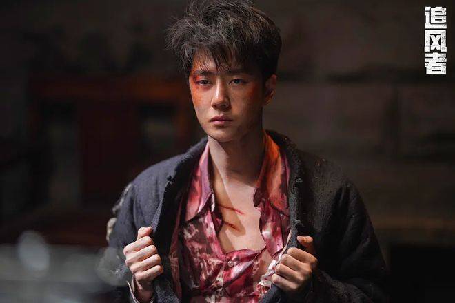 王一博粉丝破防了!质疑白玉兰奖霸凌王一博,王阳评论区彻底沦陷