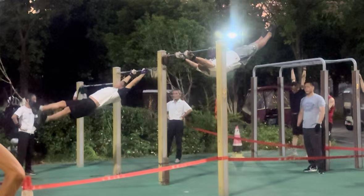 图/九派新闻杨臻无论如何,让他高兴的是,健身后,他接触到越来越多和