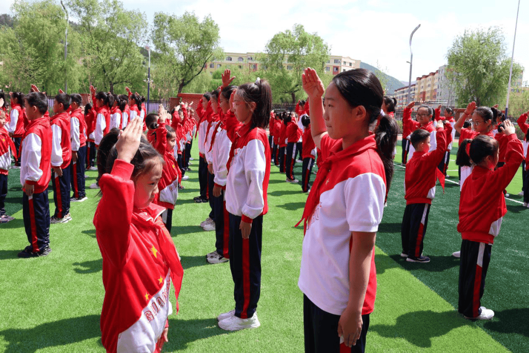 共青团白山市委,白山市少工委组织开展"红领巾爱祖国"