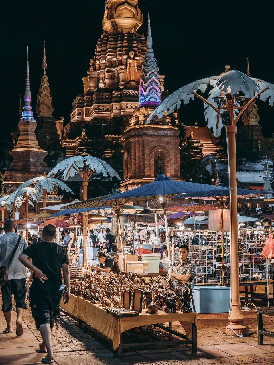 比泰国风情,比亚马逊神秘,它就是云南·西双版纳_夜市_热带雨林_大