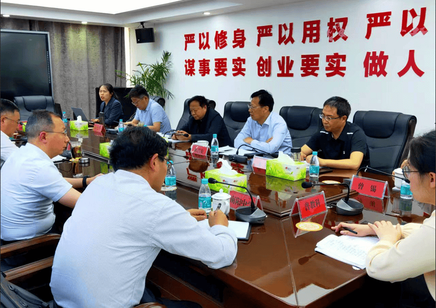 查阅相关台账资料,先后走进江苏省大丰高级中学,大丰区新丰中学,大丰