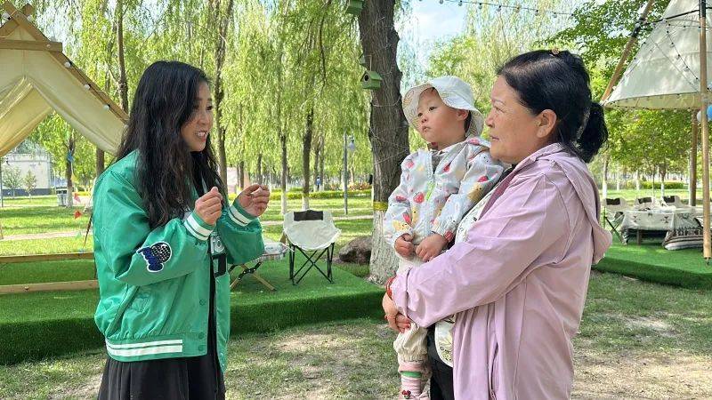 "该露营基地负责人于海燕表示.