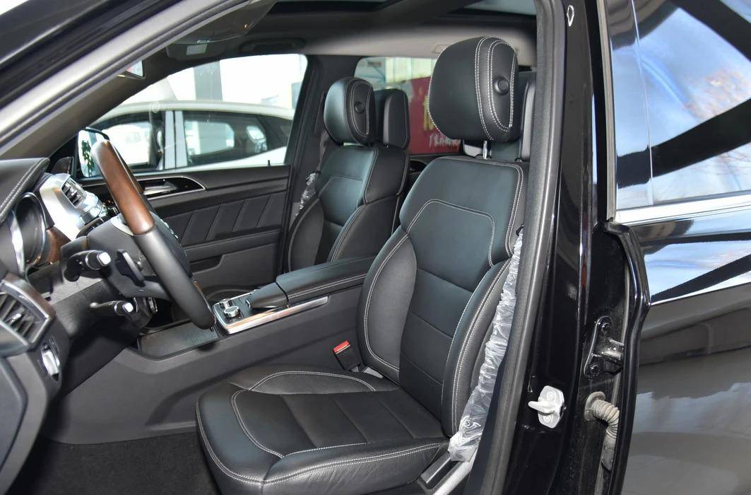 北京汽车 bj90 上市 4 个月五折抛售,国产版奔驰 gl 你会买吗?