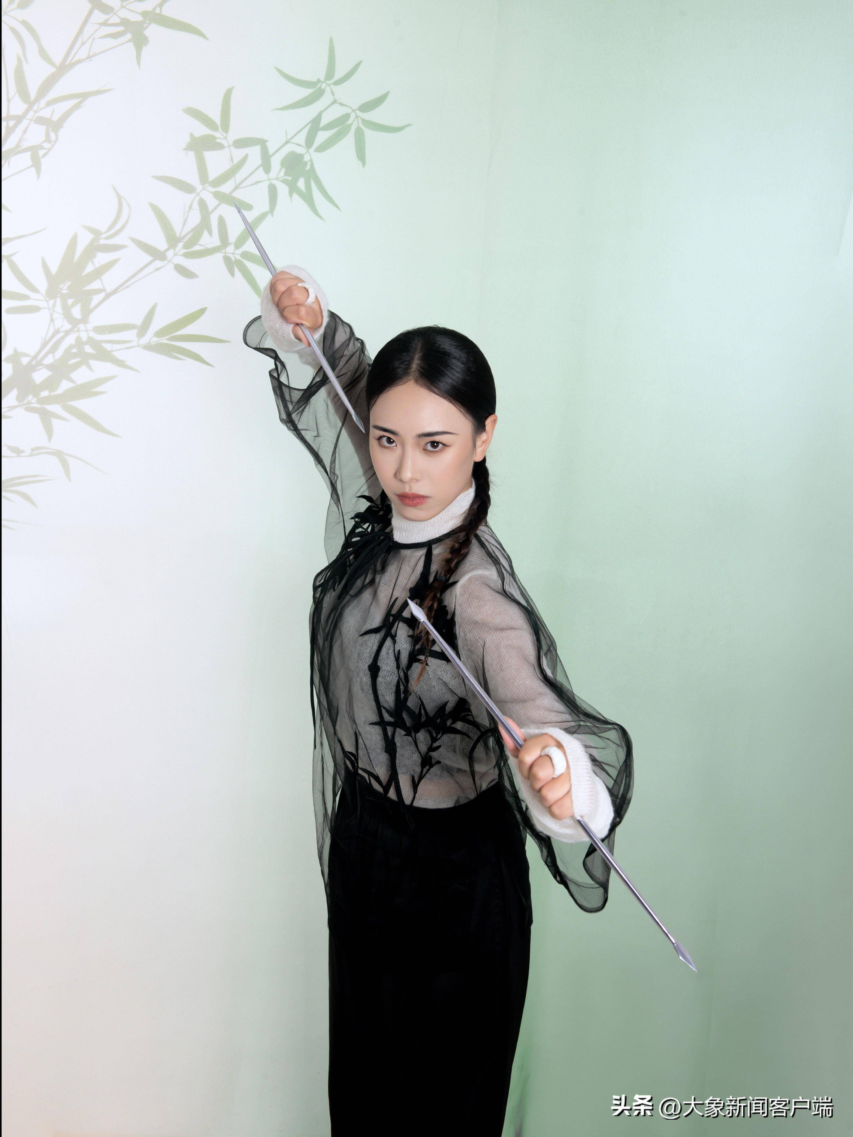 26岁的"峨眉女侠":习武多年,视频被汪文斌推荐|面孔_凌云_武术_文化