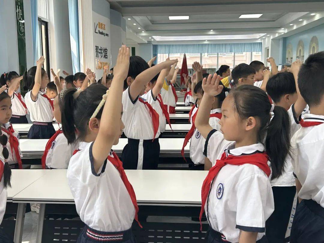 【光明61红领巾】红领巾爱祖国,争做新时代好队员——光明实验小学