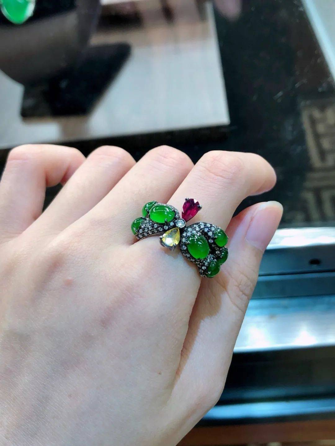 源头翡翠展惊艳开启!(现场可捡漏!)_小翠_价格_缅甸