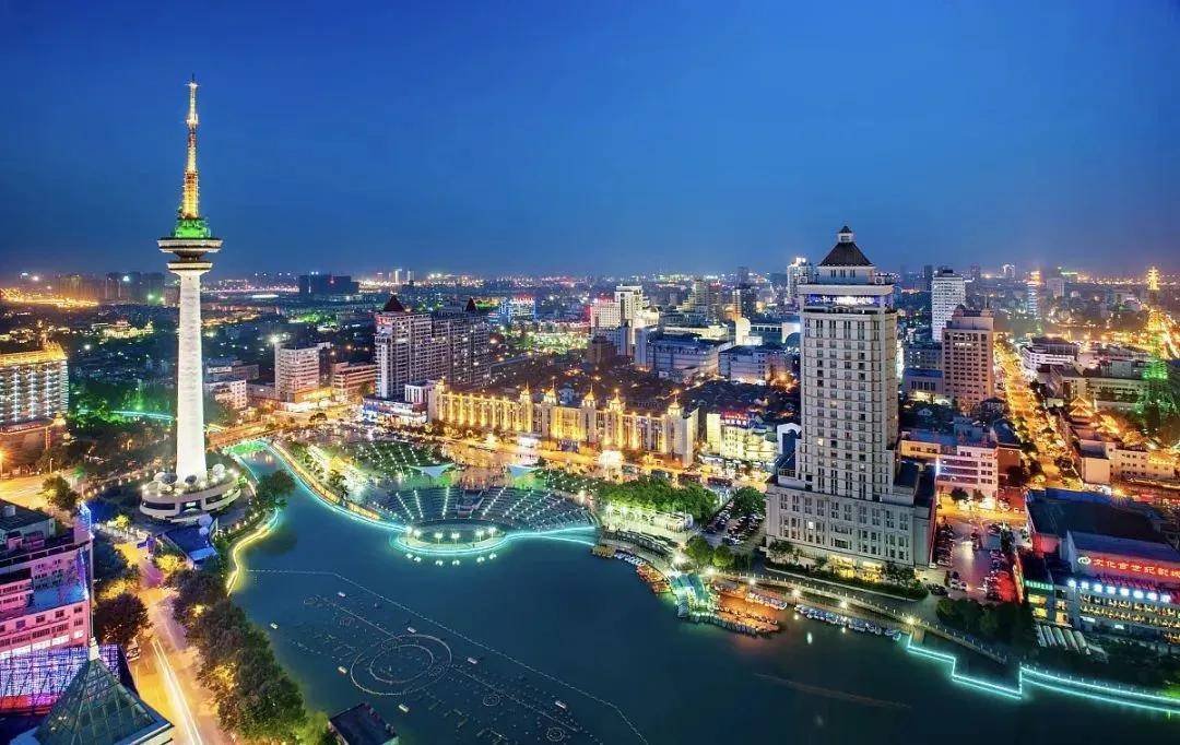 从面向长江,鸟语花香的"城市客厅"五山地区滨江片区,到了解南通张謇