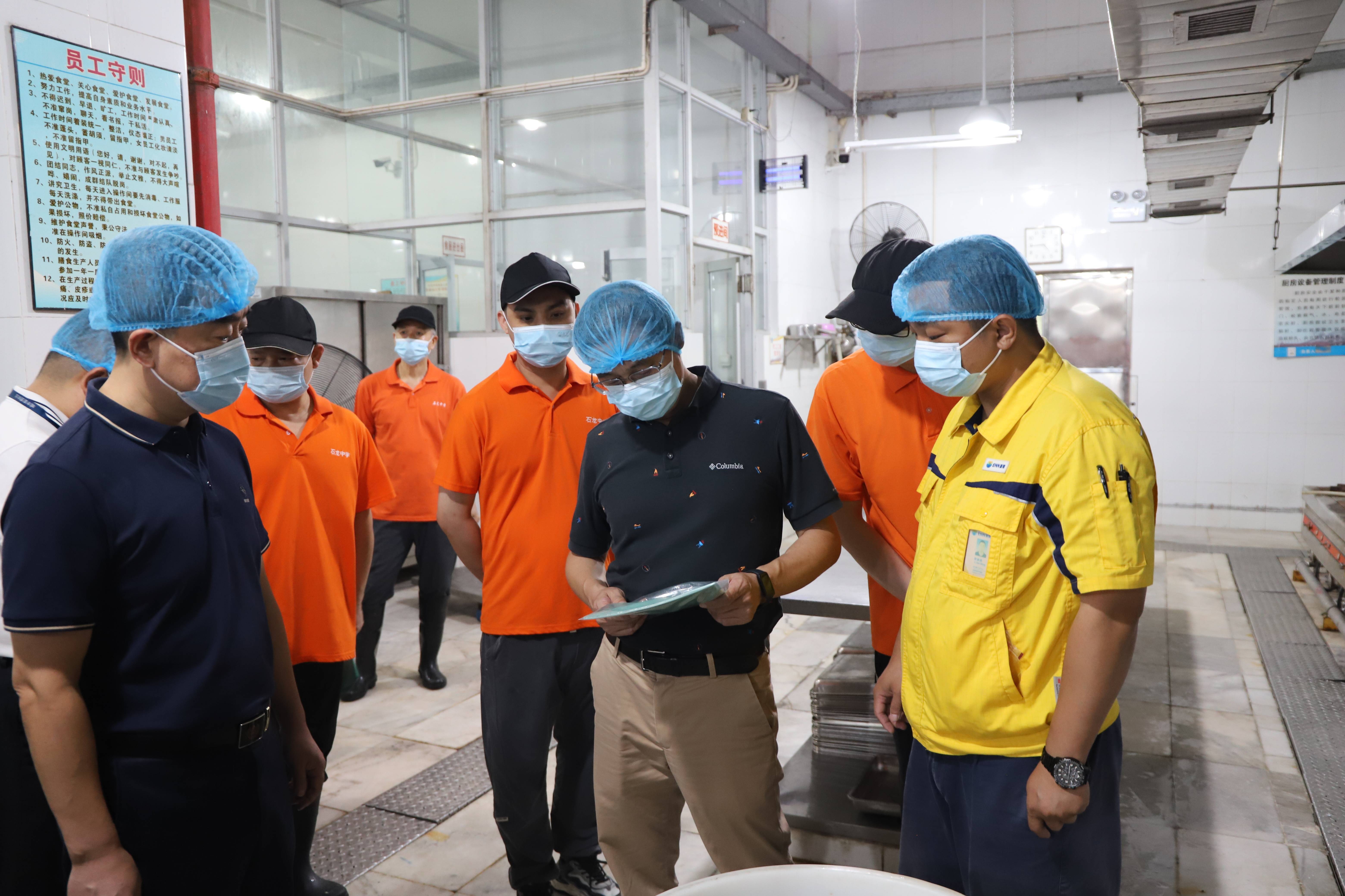 东莞石龙城管全面启动高考护航行动