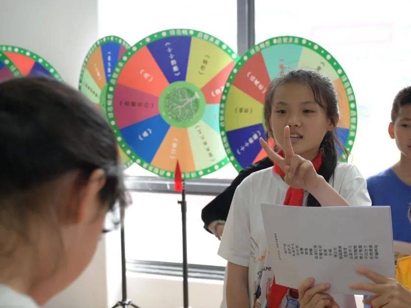 青春接力·守护少年的你 | 漳州市开展"12355·为青