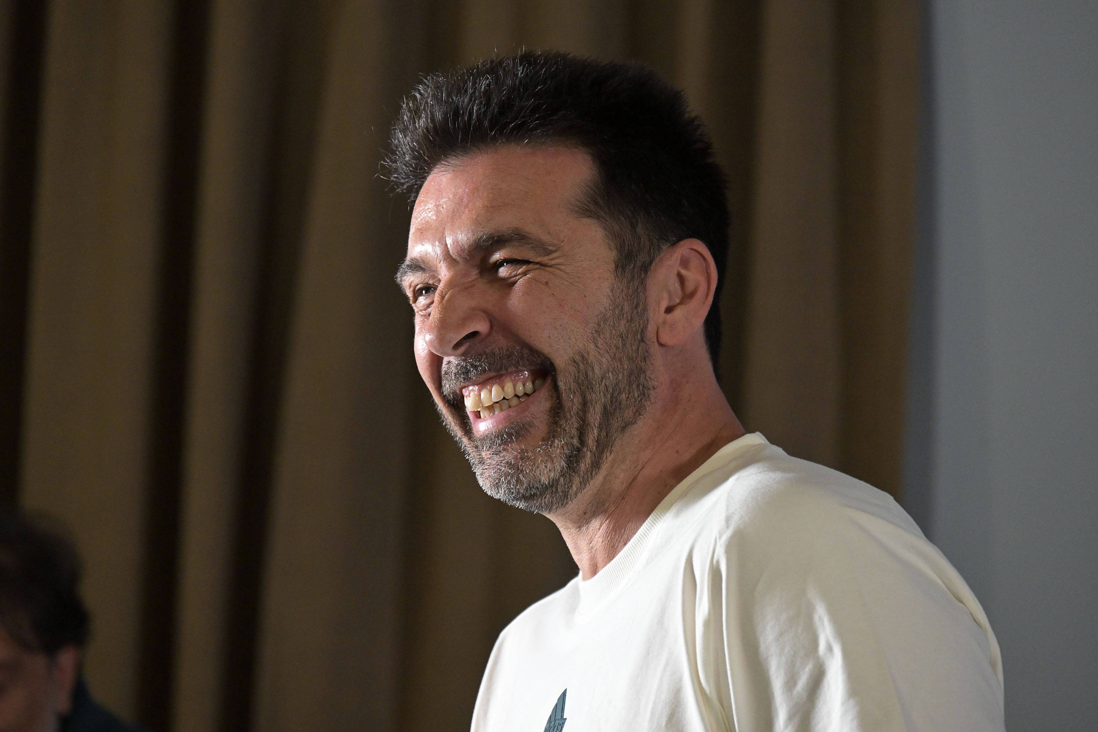 布冯:意大利队被低估了 不是说我们一定会拿冠军 但肯定不会失败