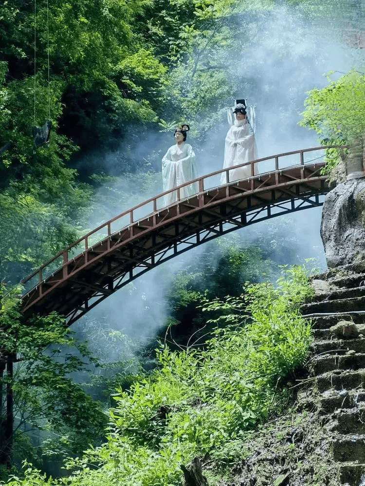 卢氏一码游三门峡扫码或长按二维码进入平台三门峡市文化广电和旅游局