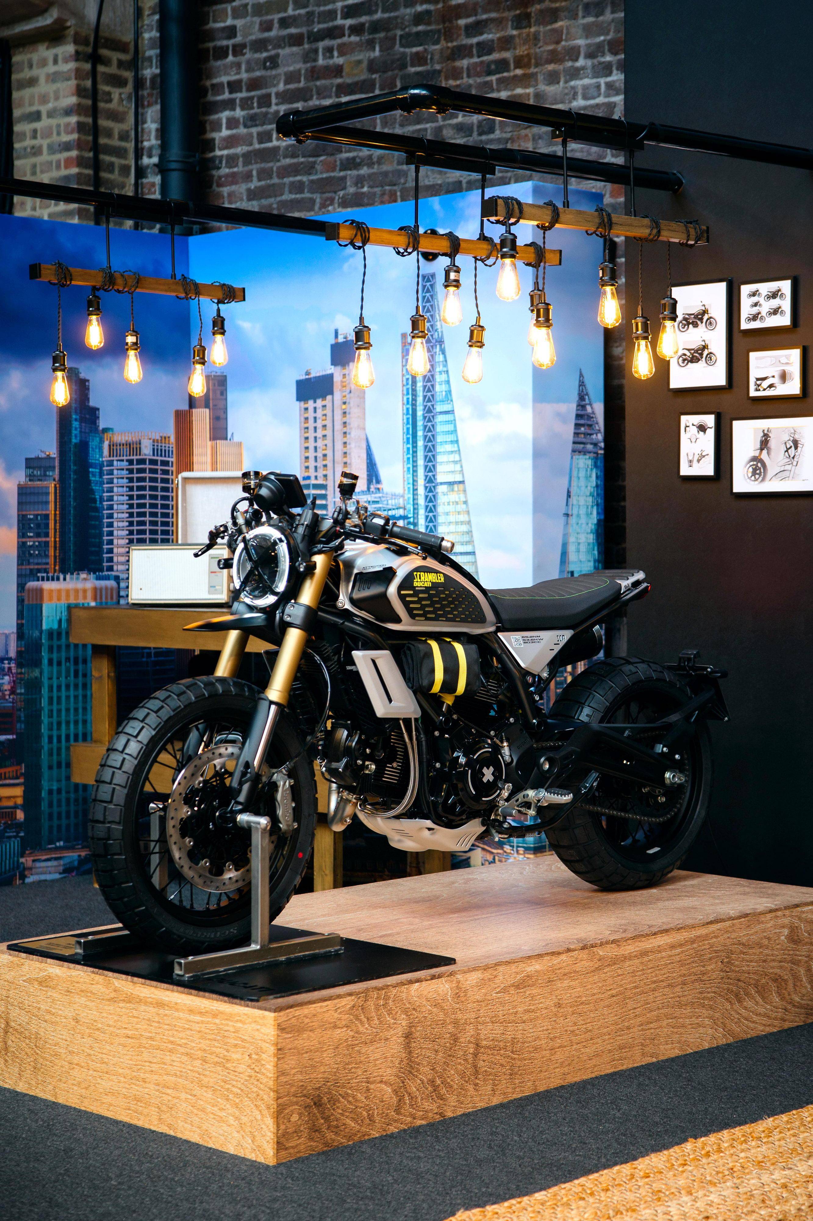 杜卡迪展示两台 scrambler 改装概念车