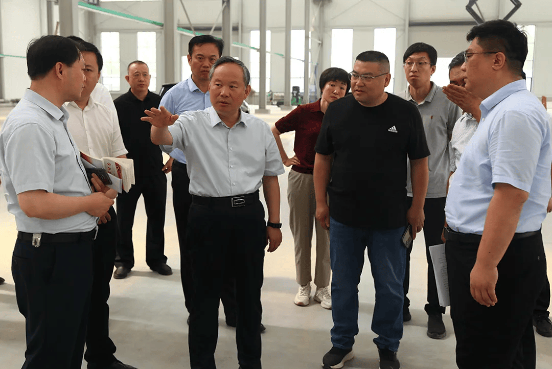 刘培国督导调研重点项目建设工作并现场办公_轴承_领导_施工