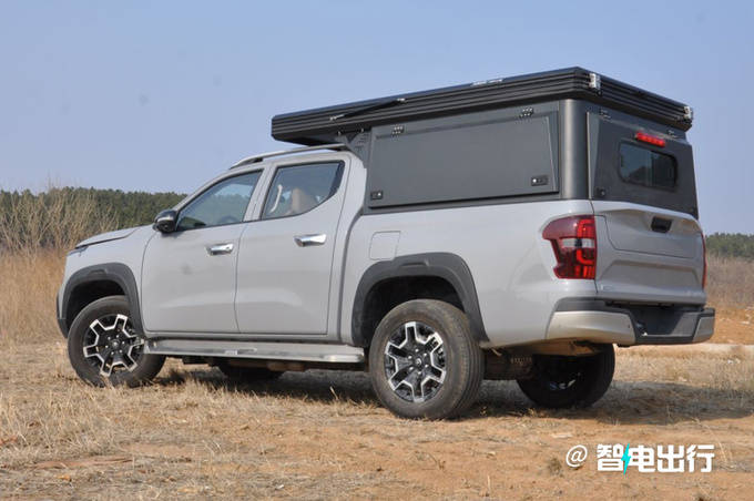 进一步满足消费者的用车需求;长安峰景·征程者房车可持c照驾驶,车内