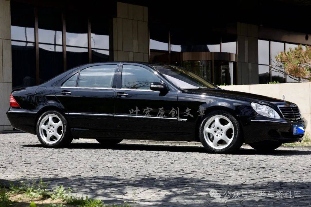 国内老车分享2005年中国规格"蝴蝶奔"s600l