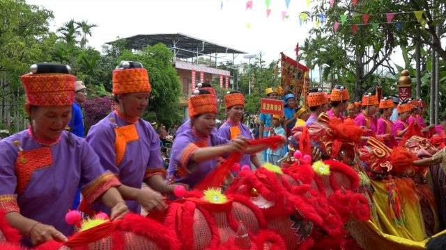 美好生活在云南|6支舞狮队同场竞技!玉溪元江举行傣族狮王争霸赛