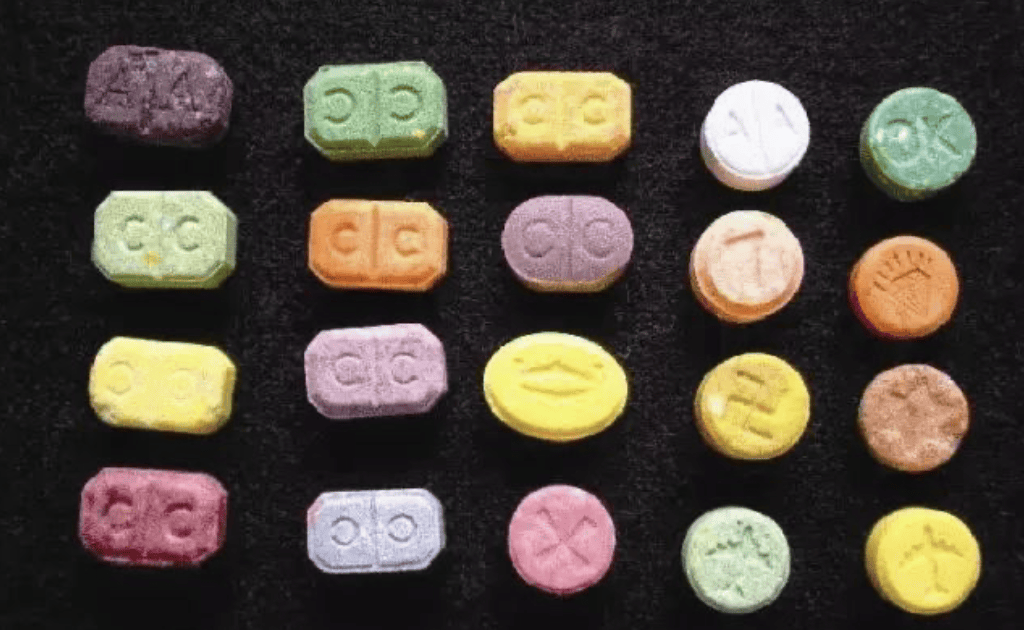 珍爱生命·远离毒品丨毒品一日不绝·禁毒一刻不止
