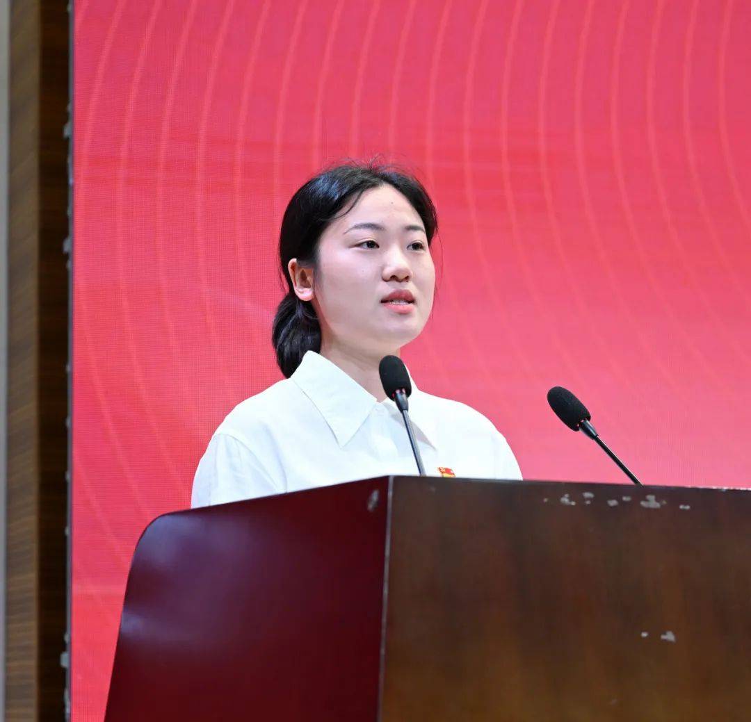 出征!青年同心踏沃土,矢志不渝建新功