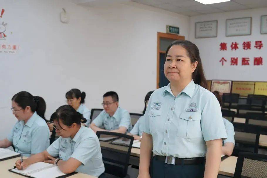 时代奋斗观大讨论 | 讲好强军故事,发扬奋斗精神_激励_夏北浩_岳振华