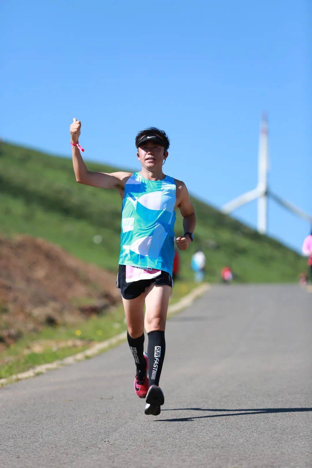 夏天跑步,我们该如何判断和预防中暑?