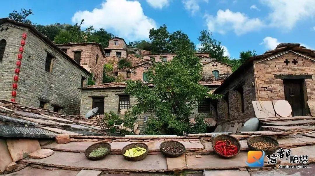 英谈古寨↓周公山↓抱香谷景区↓大峡谷↓张果老山景区↓免门票景区