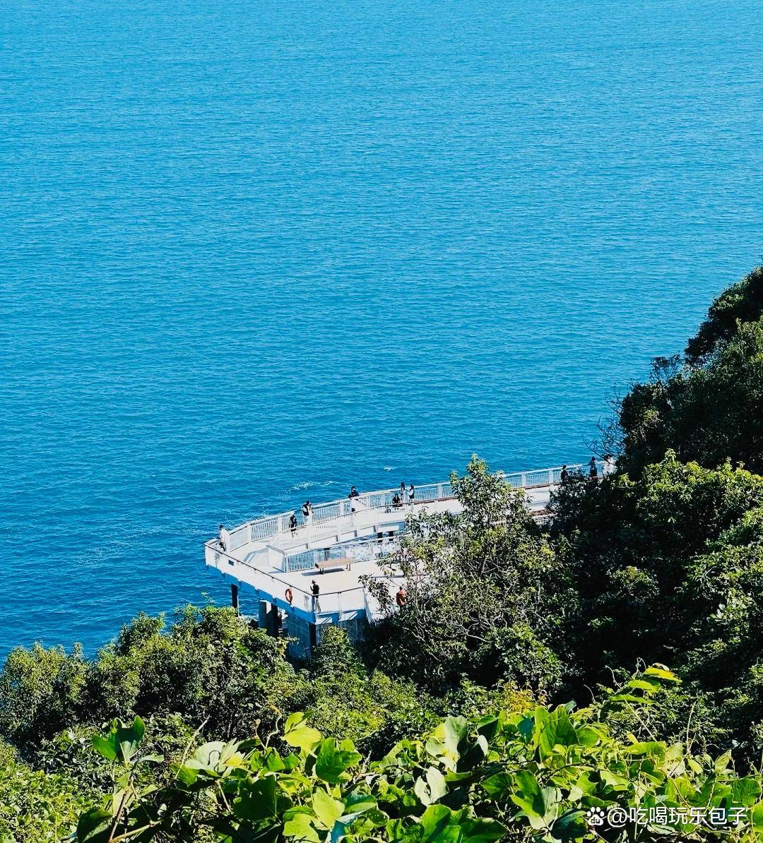 门票:免费地铁:8号线大梅沙站b口栈道沿途设有登山道,步道,景观平台