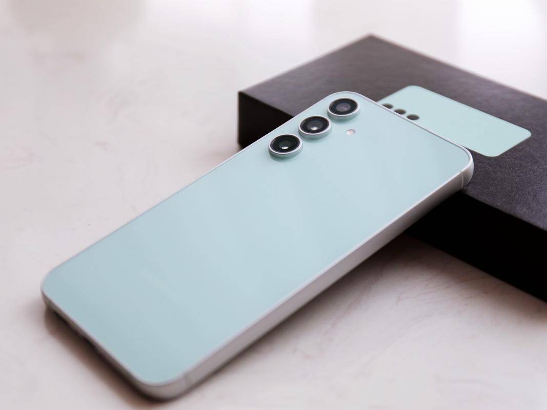 三星galaxy s23 fe大降价,8gb 256gb 双光学防抖,已降至4329元_手机