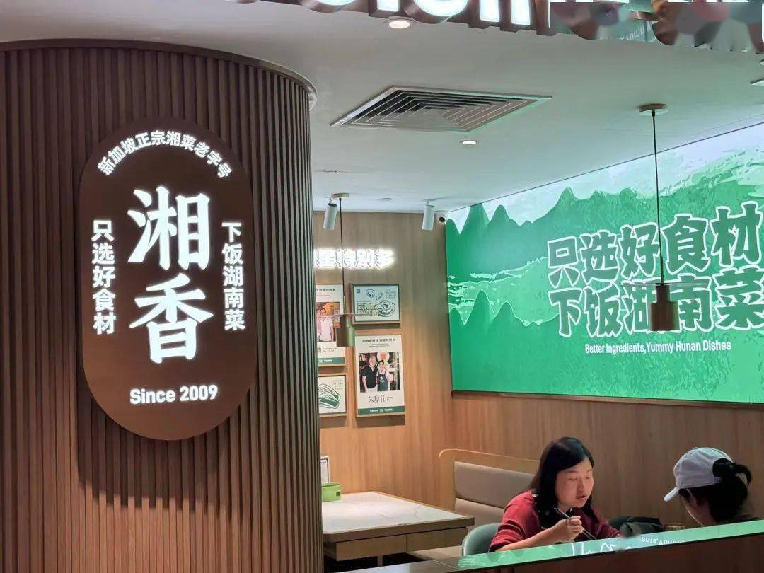 除了桑尼的椰浆饭,新加坡还有很多好吃的