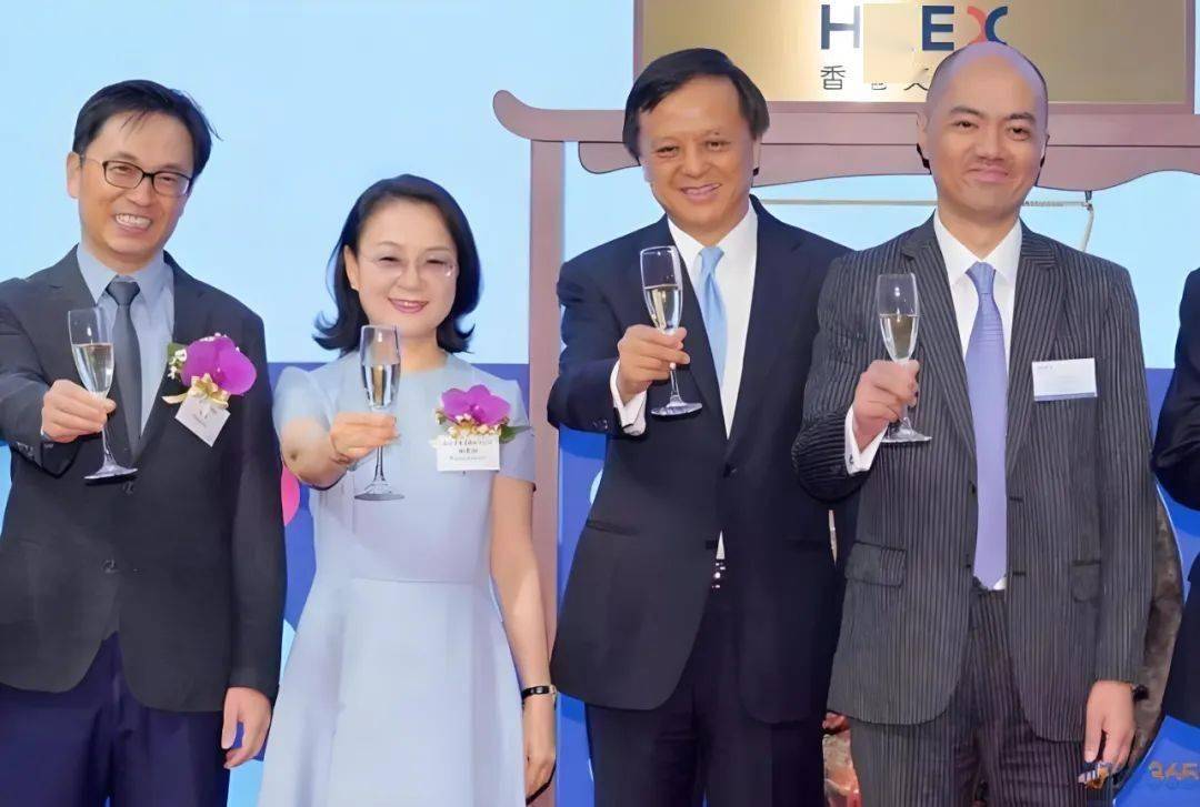 最牛药神夫妇:从红药水到万亿市值的惊世逆袭!